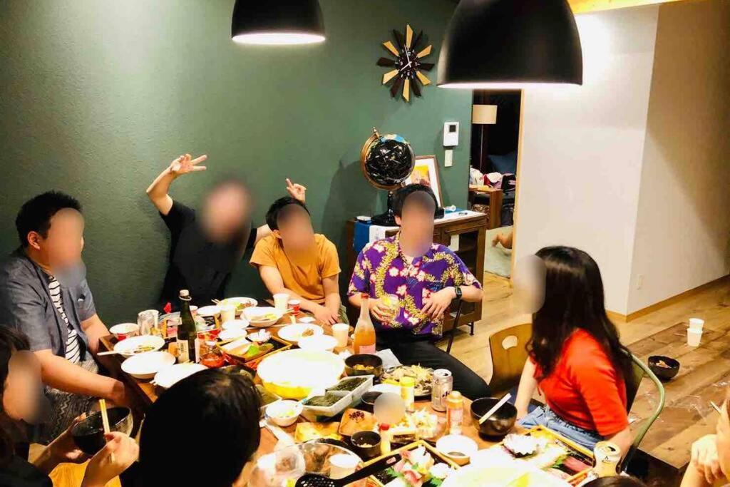 48坪！道後温泉付近駐車場有り清潔さと設備の充実さが高評価 大切な家族仲間と広々とくつろげます Villa Matsuyama  Bagian luar foto